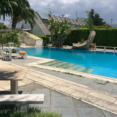 Sicilia Bedda Bed & Breakfast *
